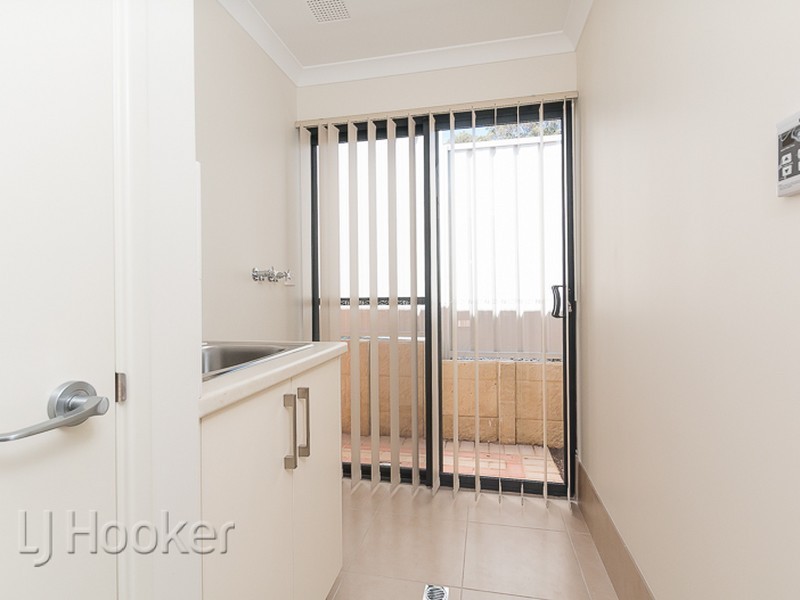 8A Halstead Street, Hamilton Hill WA 6163