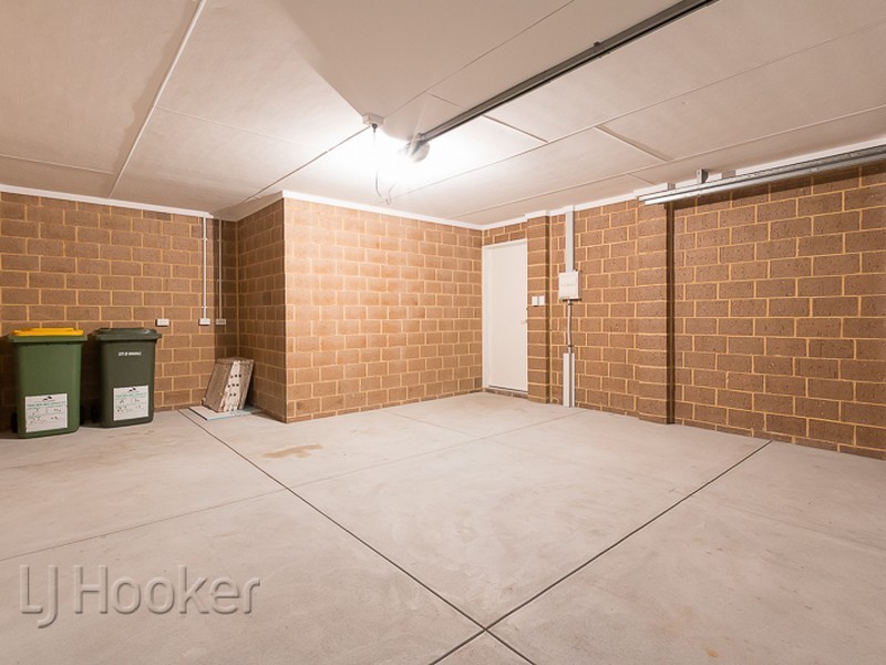 14A Rotsee Place, Champion Lakes WA 6111