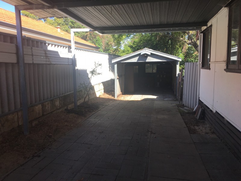 33 Bawdan Street, Willagee WA 6156