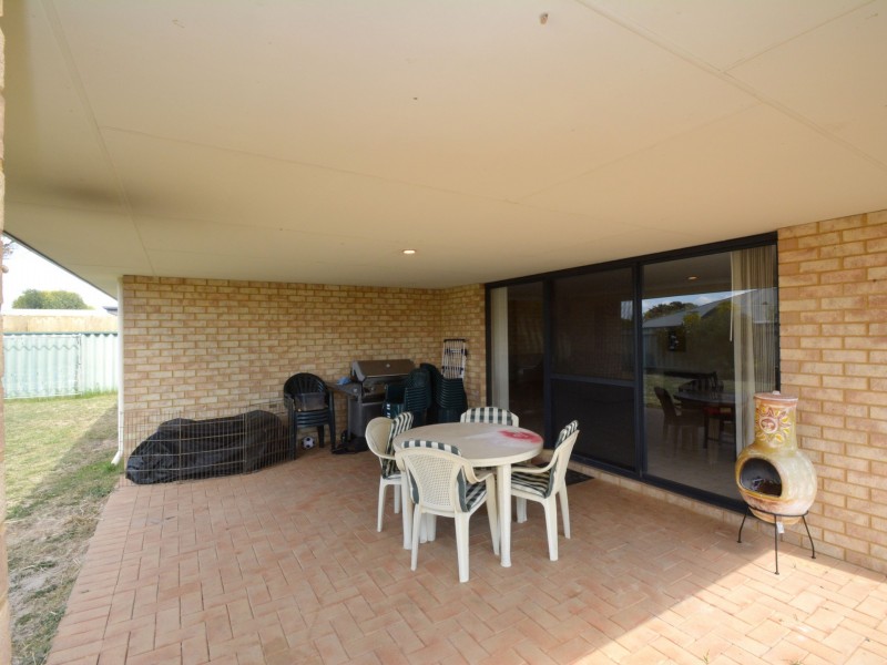 14 Aparri Way, Port Kennedy WA 6172