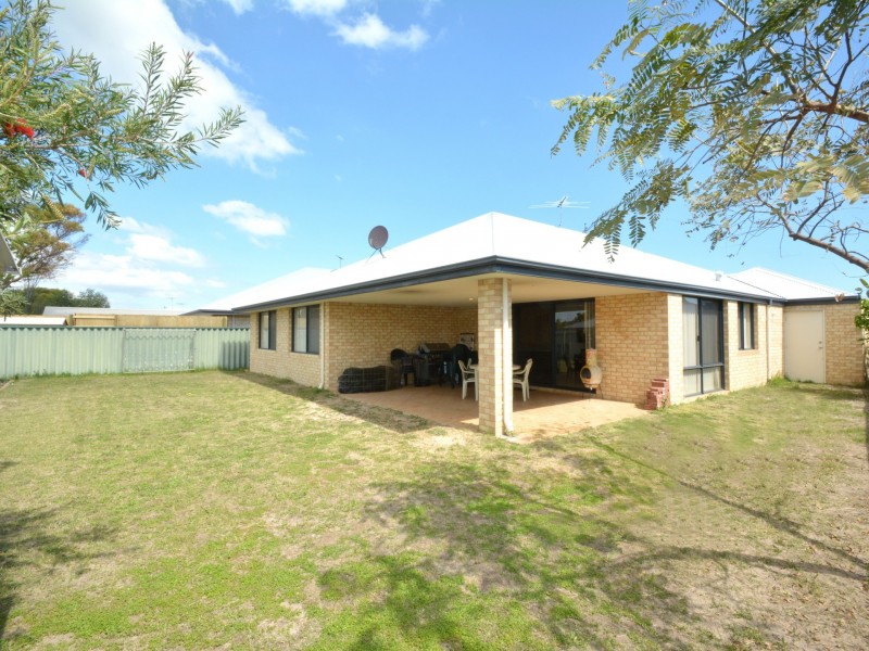 14 Aparri Way, Port Kennedy WA 6172