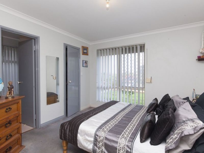 14 Conigrave Road, Yangebup WA 6164