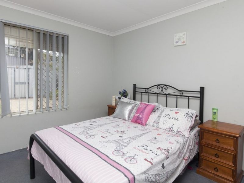 14 Conigrave Road, Yangebup WA 6164