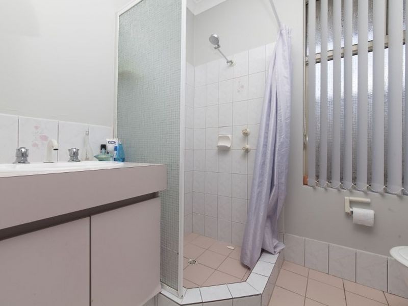 14 Conigrave Road, Yangebup WA 6164