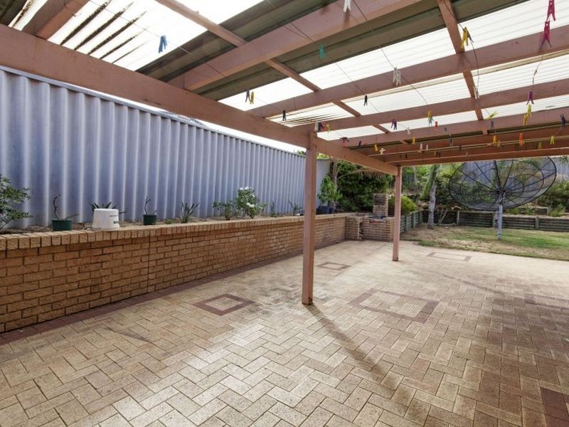14 Conigrave Road, Yangebup WA 6164
