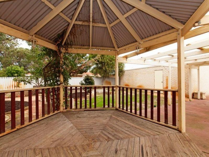 5 Rubida Close, Greenfields WA 6210