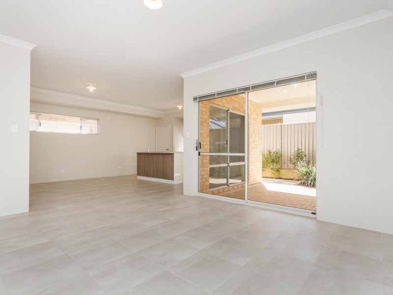 3 Recess Parkway, Coolbellup WA 6163