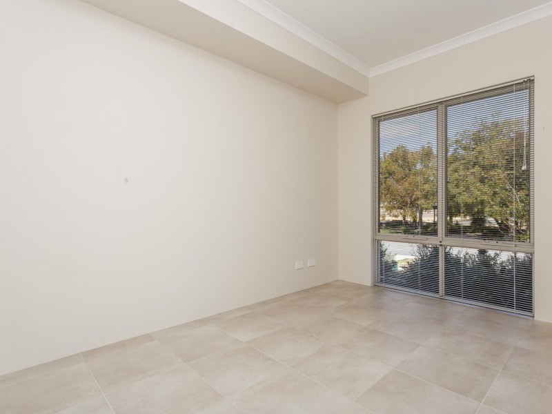 3 Recess Parkway, Coolbellup WA 6163