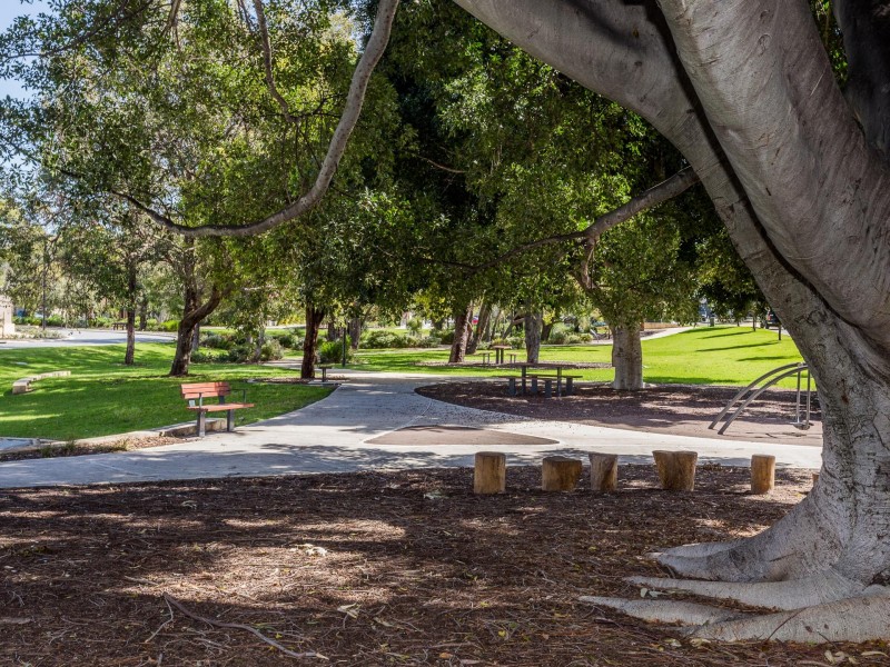 3 Recess Parkway, Coolbellup WA 6163