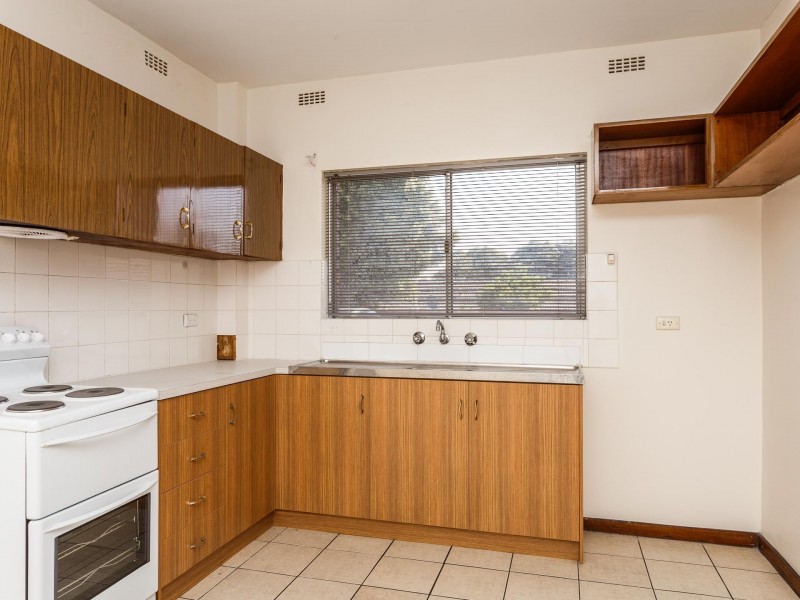 Unit 8/60 Forrest Road, Hamilton Hill WA 6163