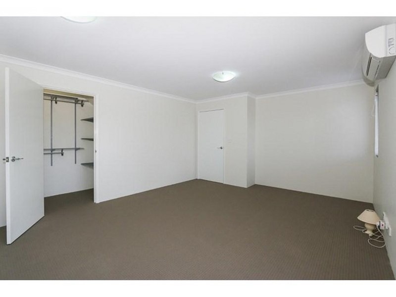 3A/42 Hilory Street, Coolbellup WA 6163