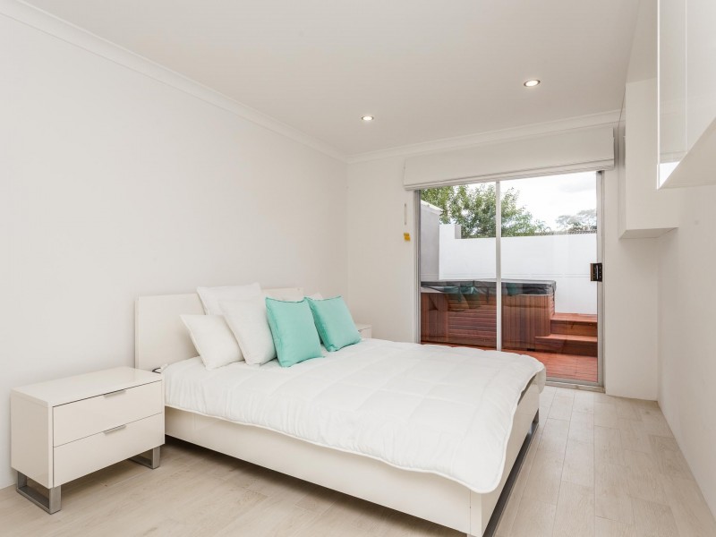 8/33 Parkside Avenue, Mount Pleasant WA 6153