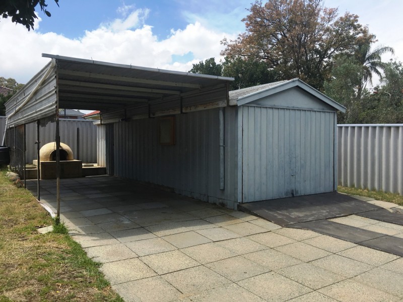 30 Simons Street, Coolbellup WA 6163