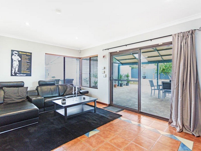 75 Monaco Avenue, North Lake WA 6163