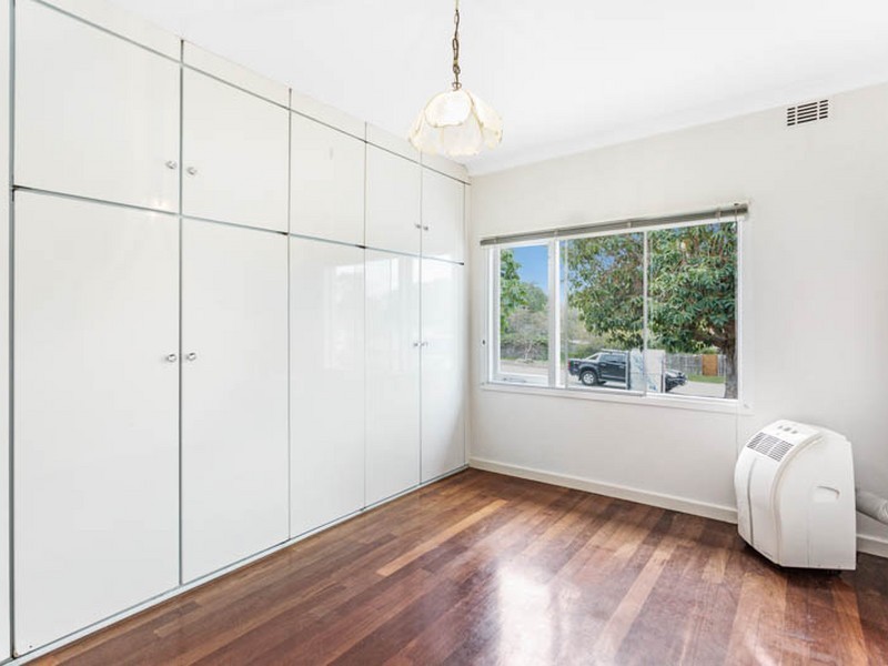 29 Romeo Rd, Coolbellup WA 6163
