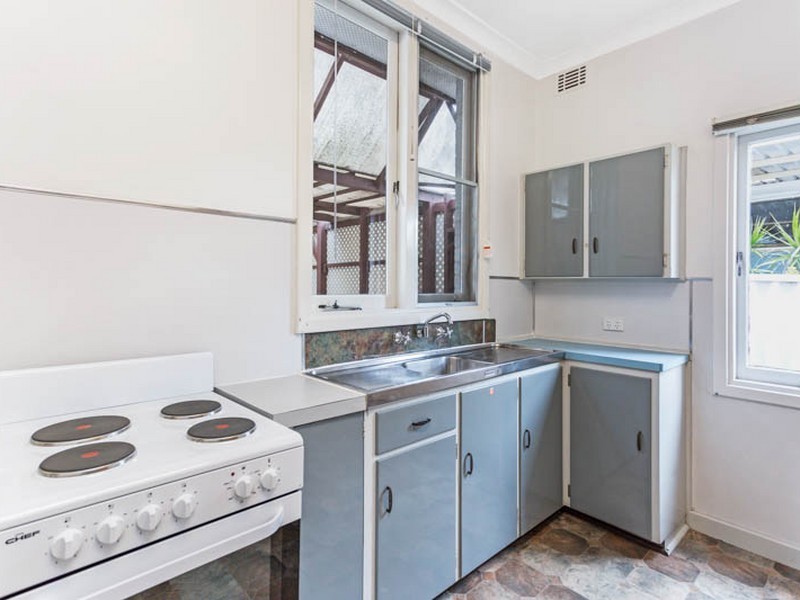 29 Romeo Rd, Coolbellup WA 6163