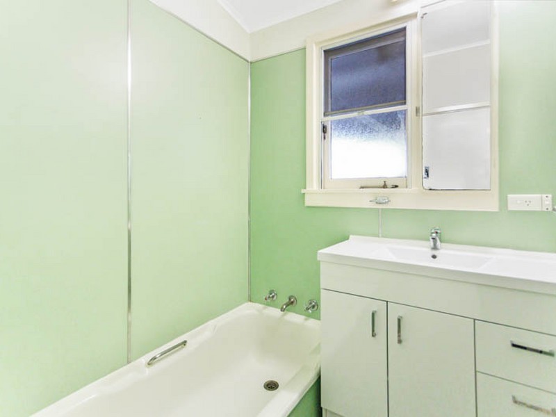 29 Romeo Rd, Coolbellup WA 6163