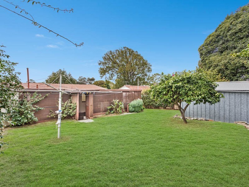 29 Romeo Rd, Coolbellup WA 6163
