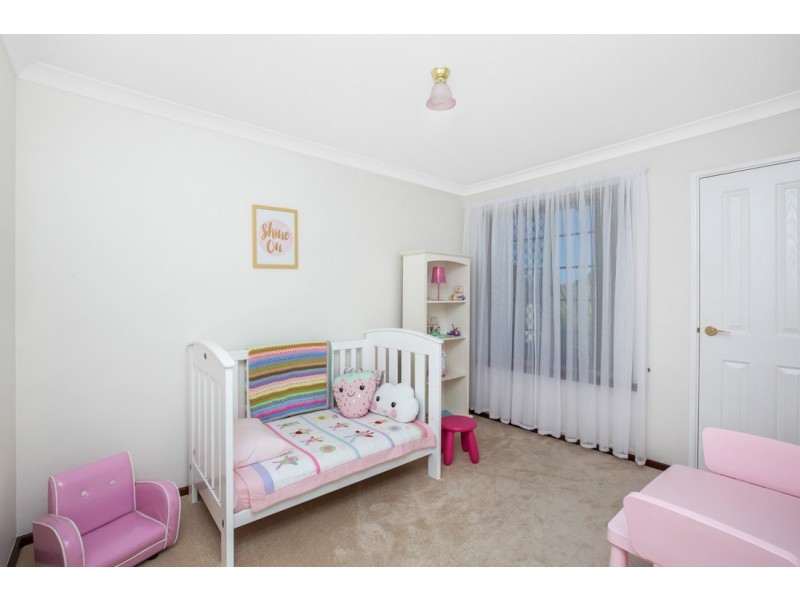 116 Le Souef Drive, Kardinya WA 6163