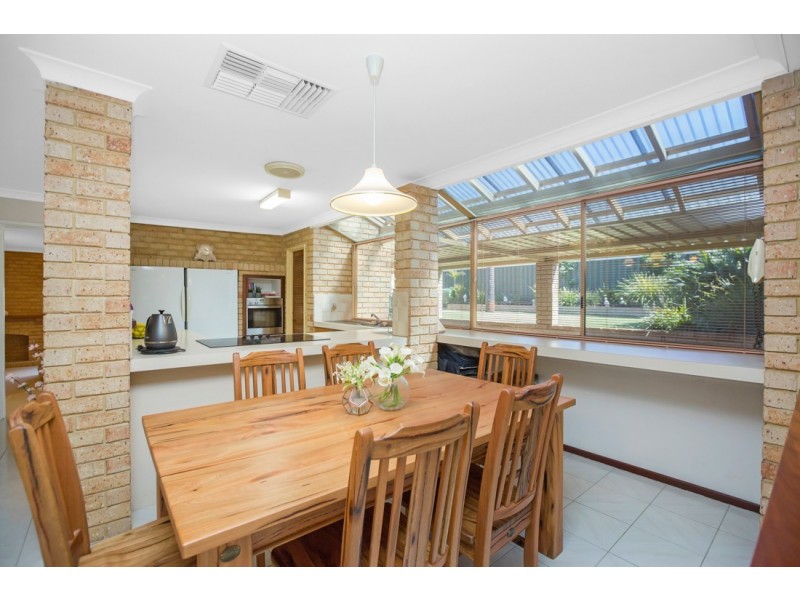 116 Le Souef Drive, Kardinya WA 6163