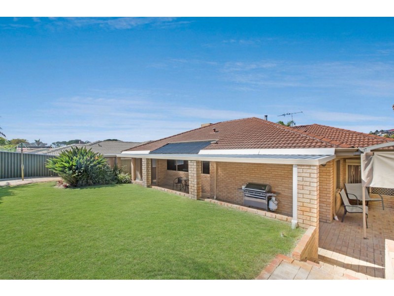 116 Le Souef Drive, Kardinya WA 6163