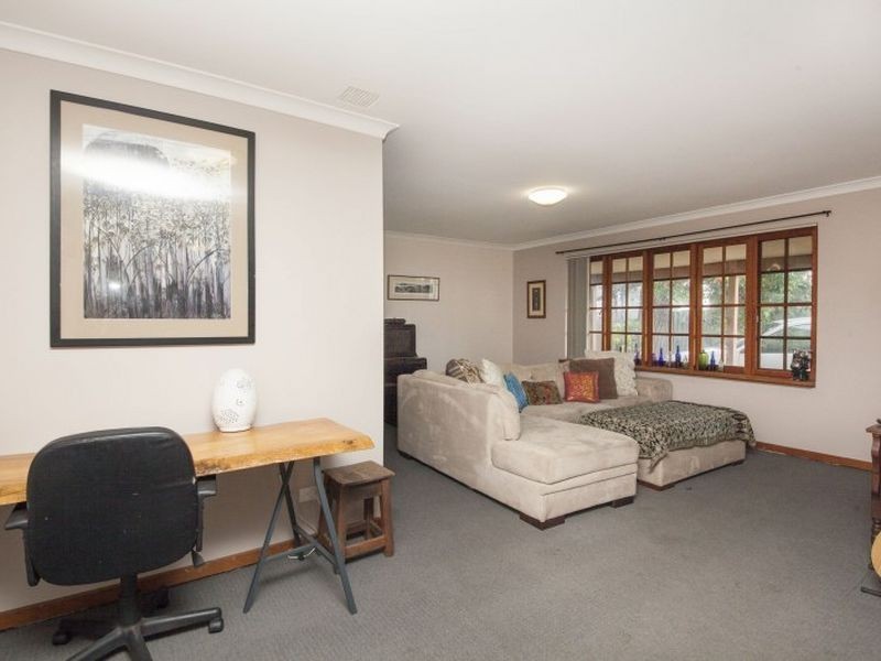11A North Lake Road, Alfred Cove WA 6154