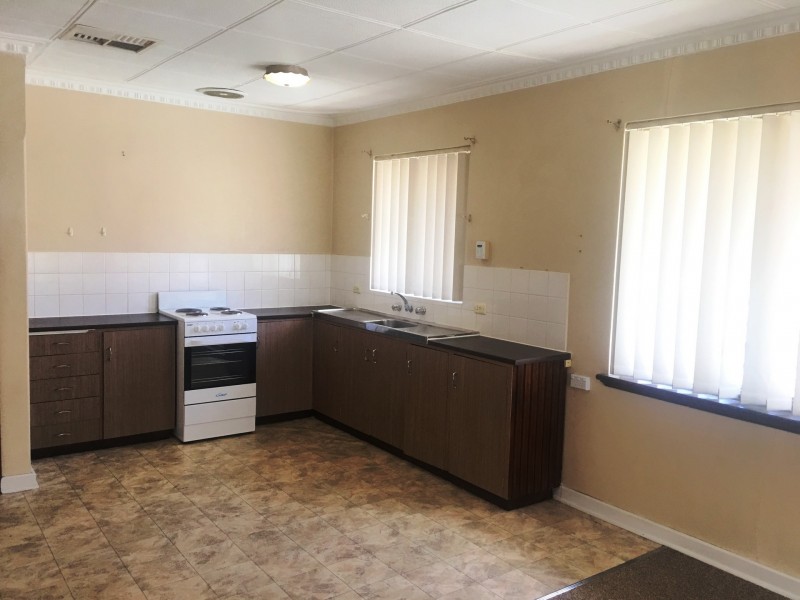 239A Spearwood Avenue, Spearwood WA 6163