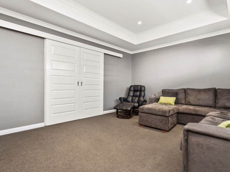 120 Honeywood Avenue, Wandi WA 6167