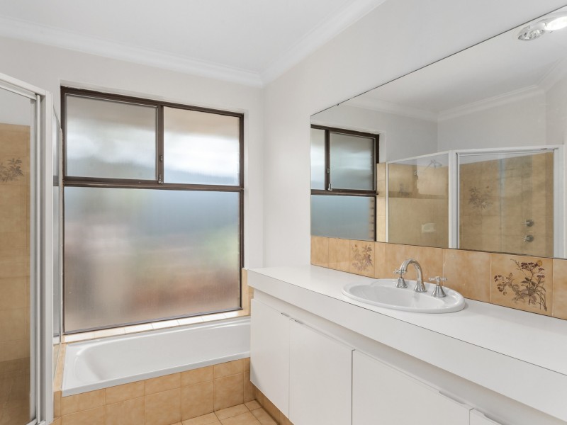 12 Urwick Court, Kardinya WA 6163