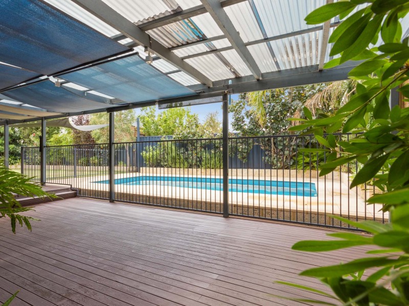 12 Urwick Court, Kardinya WA 6163