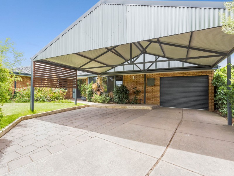 12 Urwick Court, Kardinya WA 6163