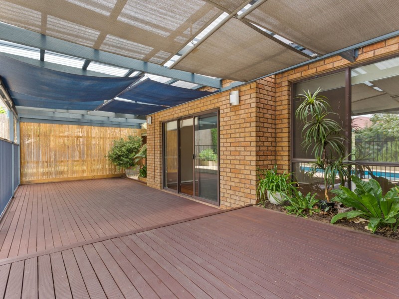 12 Urwick Court, Kardinya WA 6163
