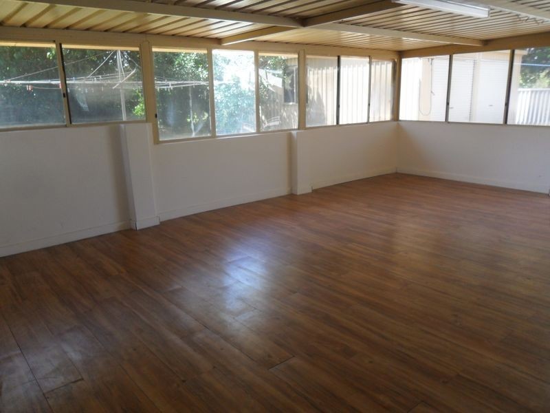 11 Banyard  Avenue, Kelmscott WA 6111