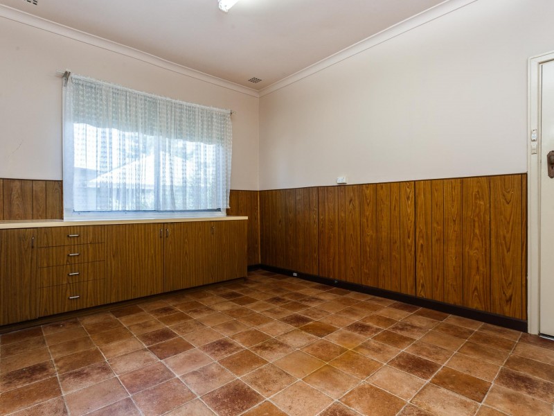 57 Snook Crescent, Hilton WA 6163