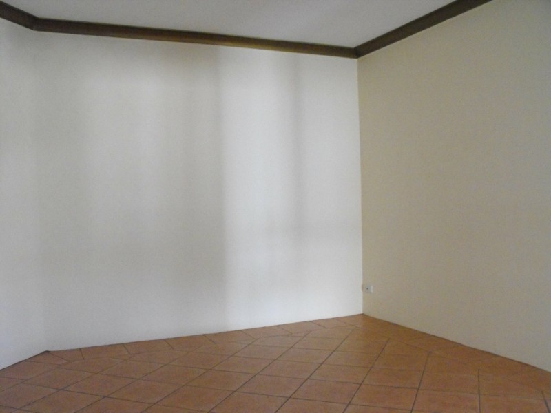 6/15 Moore Gardens, Kardinya WA 6163