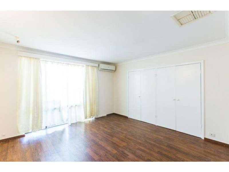 7 Canary Place, Kardinya WA 6163