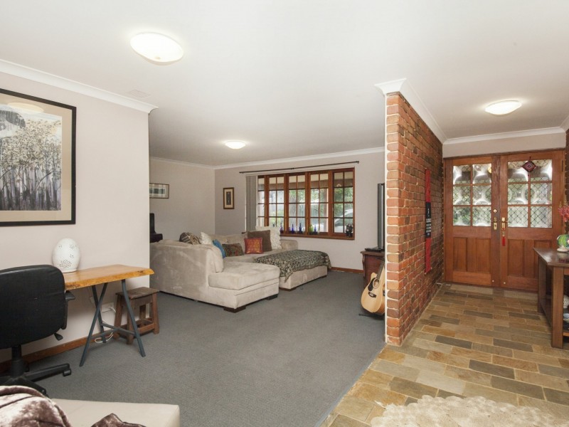 11A North Lake Road, Alfred Cove WA 6154