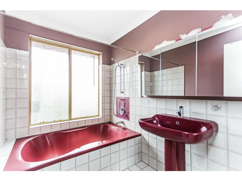 11 & 11a North Lake Road, Alfred Cove WA 6154