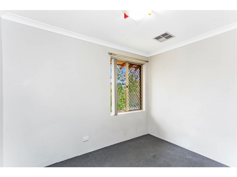 11 & 11a North Lake Road, Alfred Cove WA 6154