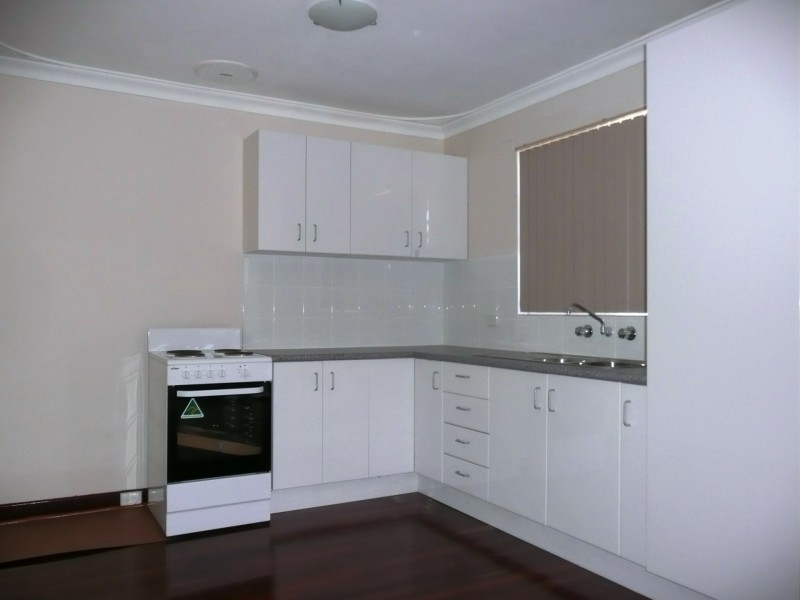 19 Ives Street, Hamilton Hill WA 6163
