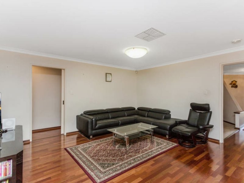 6 Bowman Court, Kardinya WA 6163
