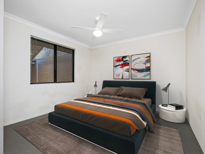 16 Botany Parade, Ellenbrook WA 6069