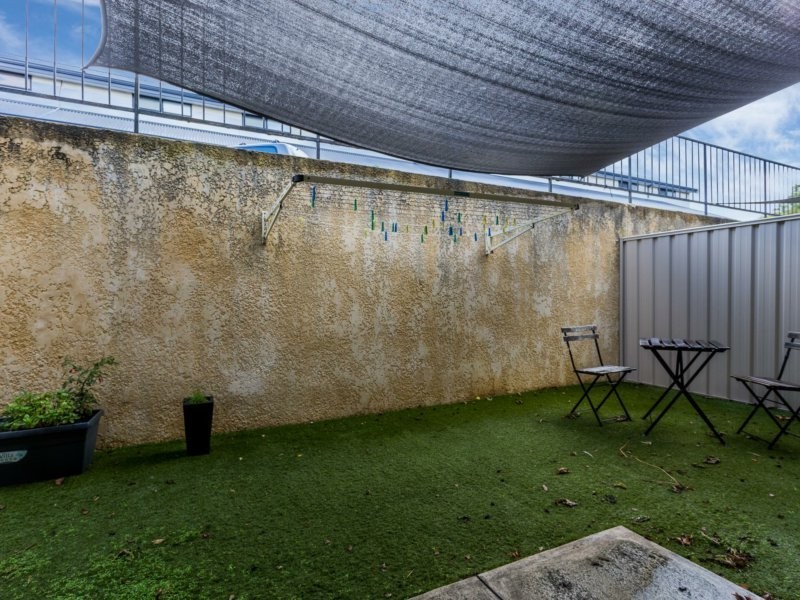 9/1 Stratford Street, East Fremantle WA 6158