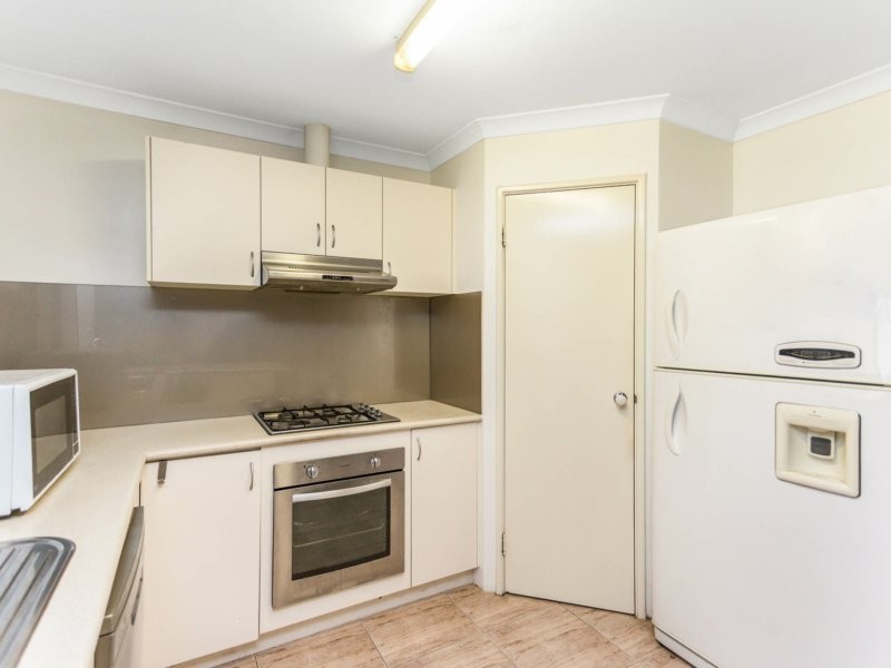 7 Teal Brook Circle, Seville Grove WA 6112