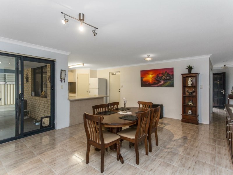 7 Teal Brook Circle, Seville Grove WA 6112