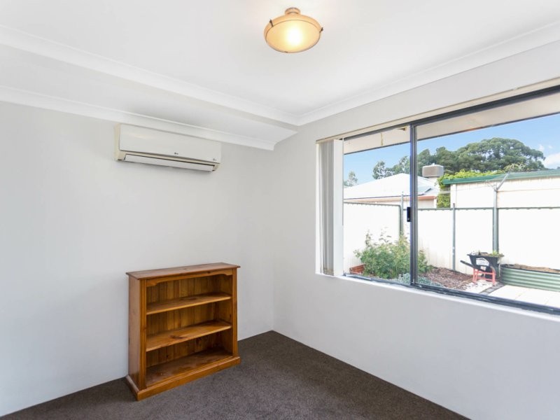 7 Teal Brook Circle, Seville Grove WA 6112