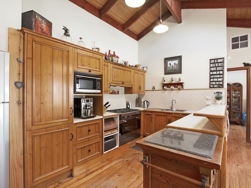 985 Sugarloaf Creek Road, Broadford VIC 3658