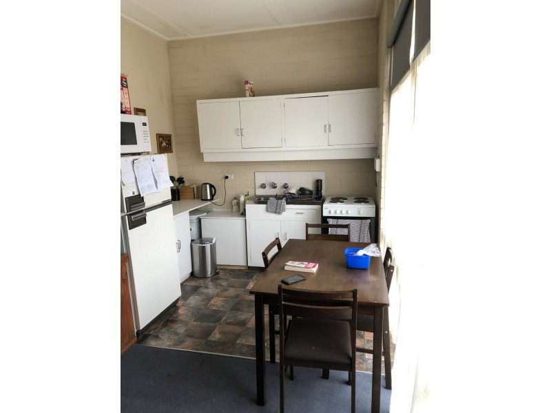 1/30 Snodgrass Street, Broadford VIC 3658