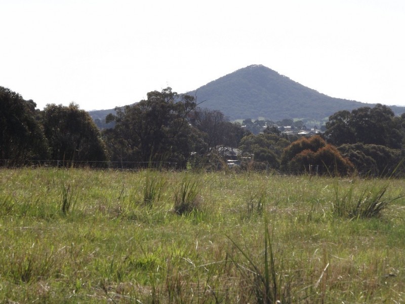 265 Mia Mia Road, Broadford VIC 3658