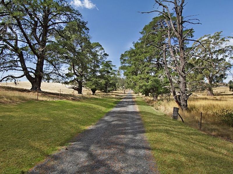 270 Marchbanks Road, Broadford VIC 3658